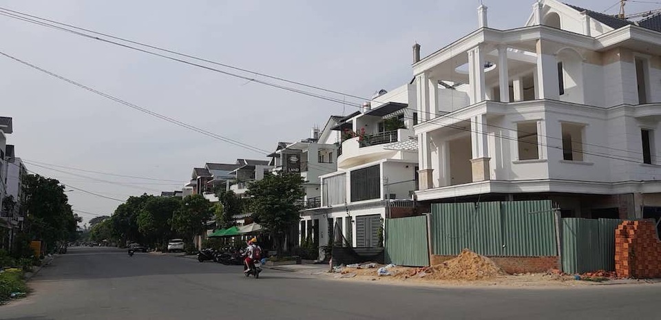 Sân bay Tân Sơn Nhất mở rộng, tạo đà cho bất động sản khu Tây dậy sóng - 2 Sân bay Tân Sơn Nhất mở rộng, tạo đà cho bất động sản khu Tây dậy sóng - 2
