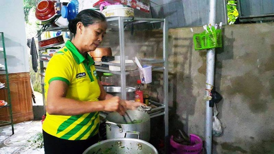 Gia đình Văn Đức, Công Phượng mở tiệc cho khán giả xem chung kết - 1 Gia đình Văn Đức, Công Phượng mở tiệc cho khán giả xem chung kết - 1