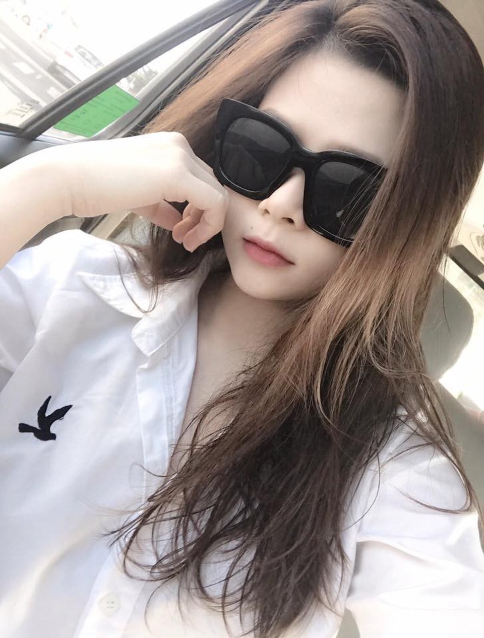 Nhan sắc bạn gái Đức Huy - tuyển thủ ghi bàn trong trận Malaysia - Việt Nam - 13 Được biết Tường Vy từng ước mơ làm ca sĩ và theo học thanh nhạc. Tuy nhiên, cô đã gác lại ước mơ này để theo học chuyên ngành ngoại ngữ.