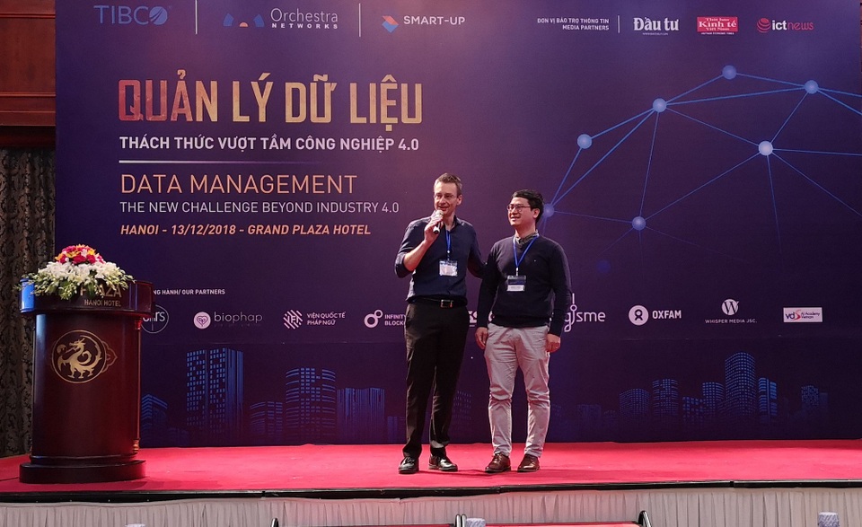 "Dữ liệu biết về các bạn nhiều hơn những gì chúng ta biết về chúng" - 1 "Dữ liệu biết về các bạn nhiều hơn những gì chúng ta biết về chúng" - 1
