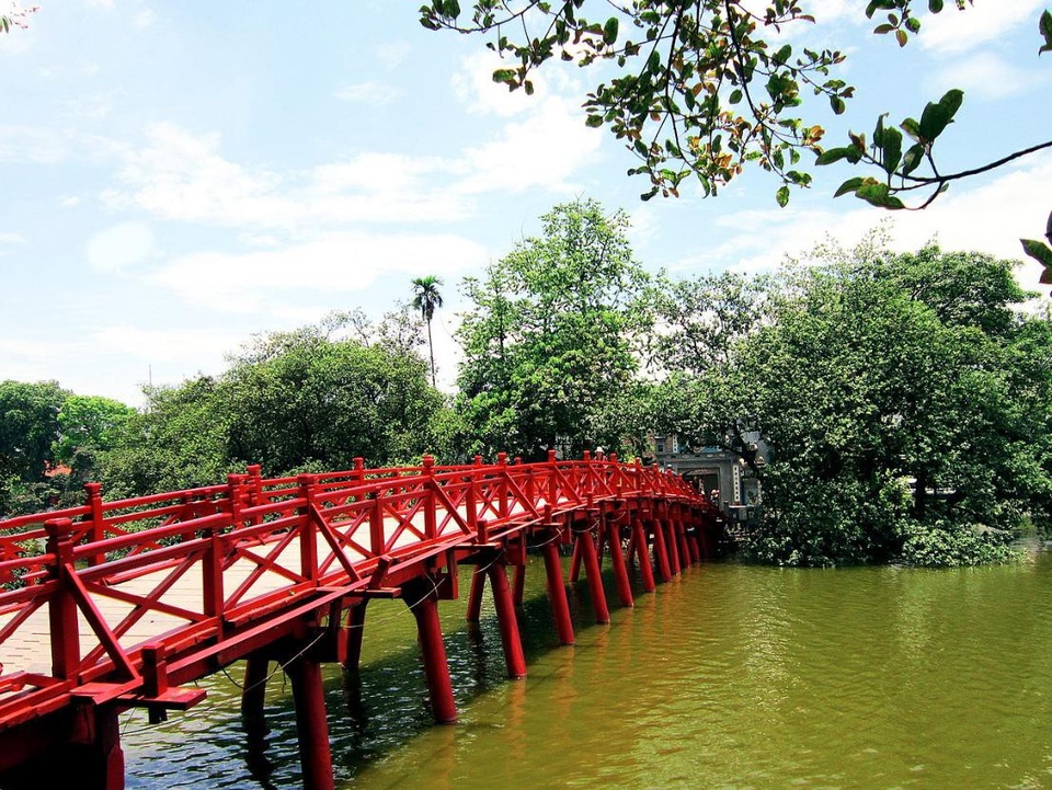 Phố cổ với những giá trị văn hóa đặc trưng vẫn có một sức hút khó cưỡng khiến người dân không muốn rời xa