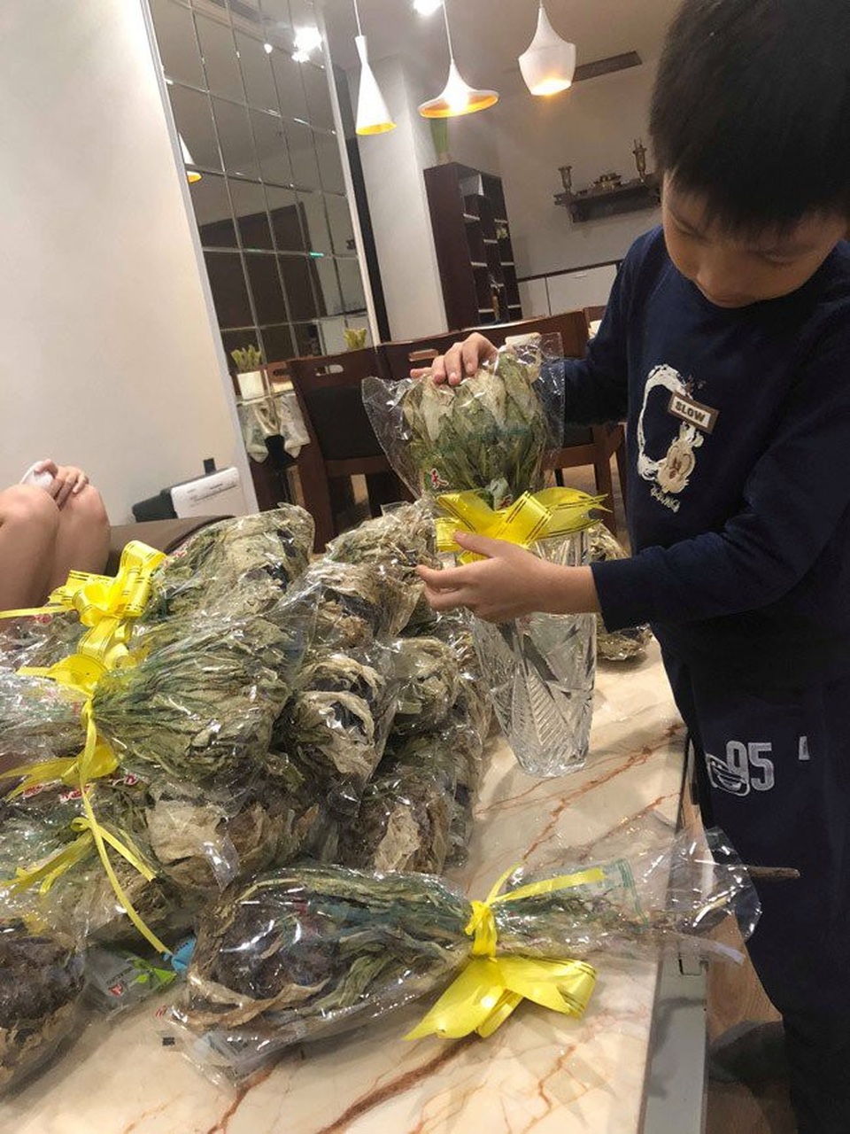 Cận cảnh bông hoa không dưới 5 triệu đồng đang được dân chơi Việt săn lùng - 12
Với những lợi ích về y học và sự đặc biệt trong sinh trưởng, loài hoa này được mệnh danh là vua của các loài hoa.