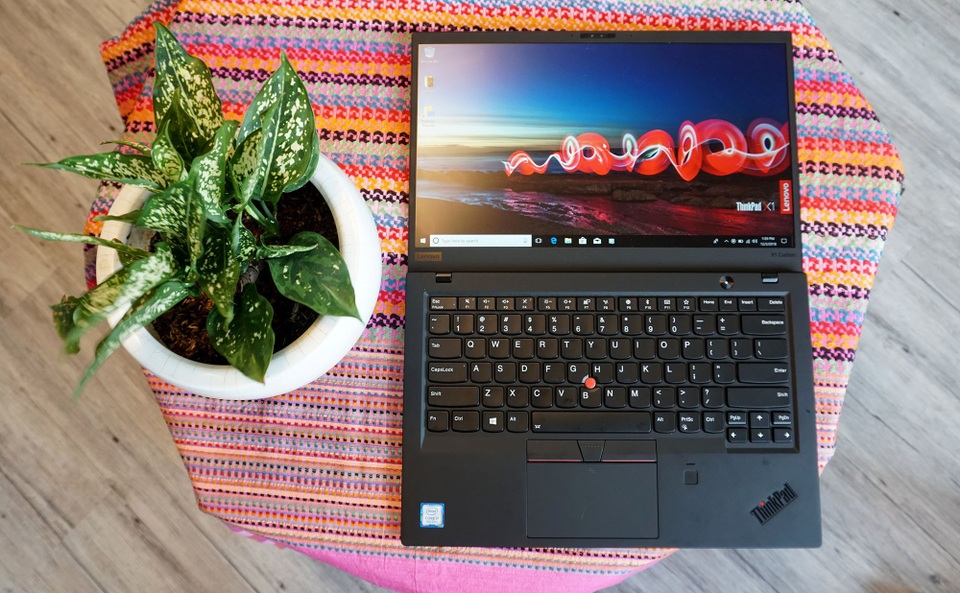 Đập hộp ThinkPad X1 Carbon Gen 6 giá 41,9 triệu đồng - 8 Đập hộp ThinkPad X1 Carbon Gen 6 giá 41,9 triệu đồng - 8