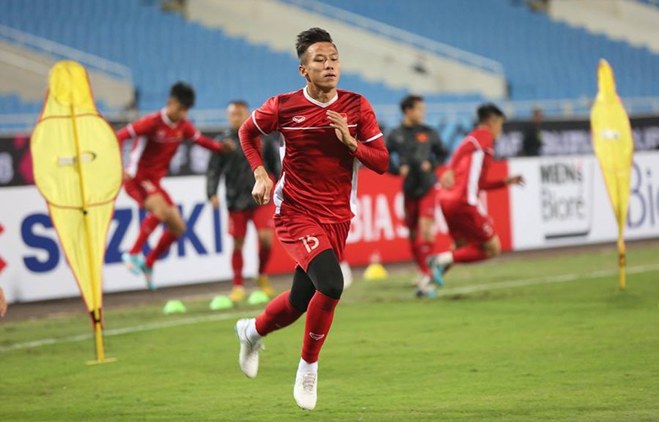 HLV Park Hang Seo nhận tin vui từ Quế Ngọc Hải - 1
Đội tuyển Việt Nam có buổi tập đầu tiên ở sân Mỹ Đình