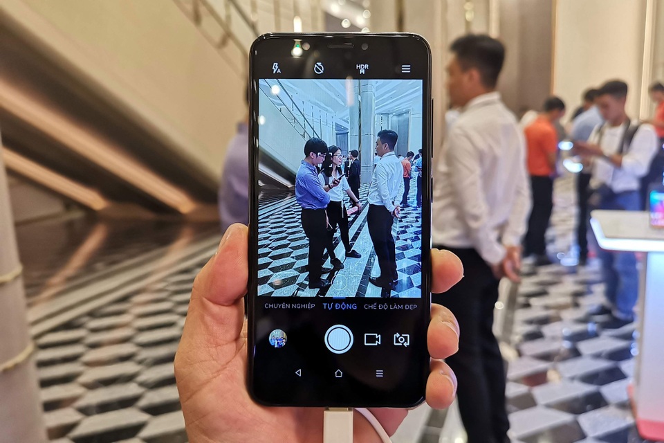 Cận cảnh smartphone rẻ nhất của Vsmart sắp bán tại Việt Nam - 7 Cận cảnh smartphone rẻ nhất của Vsmart sắp bán tại Việt Nam - 7