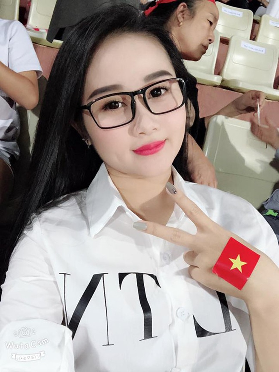 Quế Ngọc Hải, Nguyễn Tiến Linh xiêu lòng hai hot girl xinh nhất thành Vinh - 6
Ngọc Quyên từng góp mặt trong một vài bộ phim truyền hình.
