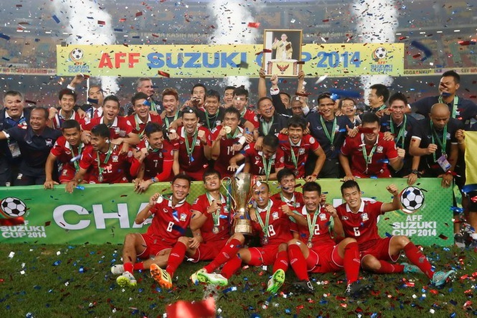 Điểm lại 11 lần vô địch của các đội bóng tại AFF Cup - 10
Thái Lan lại vô địch AFF Cup sau 12 năm