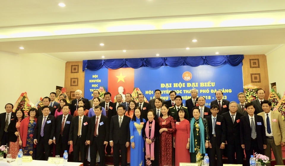 Chủ tịch Hội Khuyến học Việt Nam: Cần kéo các trường ĐH, CĐ vào hoạt động khuyến học - 2 Hội Khuyến học TP Đà Nẵng ra mắt Ban Chấp hành Hội nhiệm kỳ 2018 - 2023