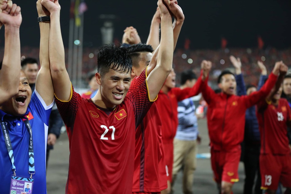 Đình Trọng chấn thương nặng, có nguy cơ mất Asian Cup 2019 - 1
Chấn thương của Đình Trọng là tổn thất lớn với đội tuyển Việt Nam