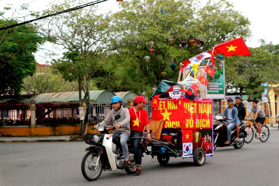 Trước trận chung kết, “không nói nhiều, Việt Nam vô địch!” - Ảnh 19. Trước trận chung kết, “không nói nhiều, Việt Nam vô địch!” - Ảnh 19.