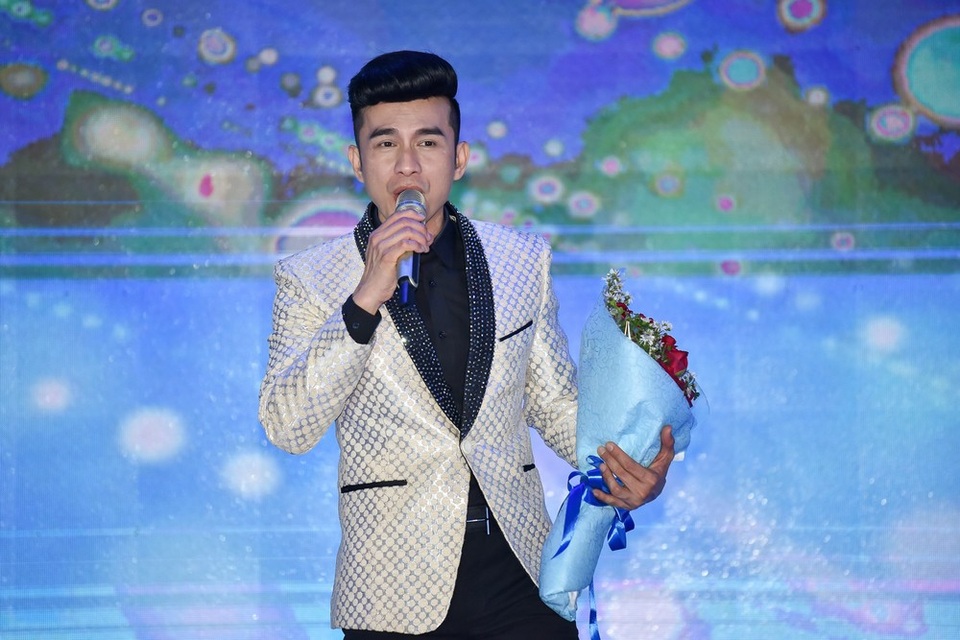 Đan Trường hội ngộ với Cẩm Ly - Ảnh 2. Đan Trường hội ngộ với Cẩm Ly - Ảnh 2.
