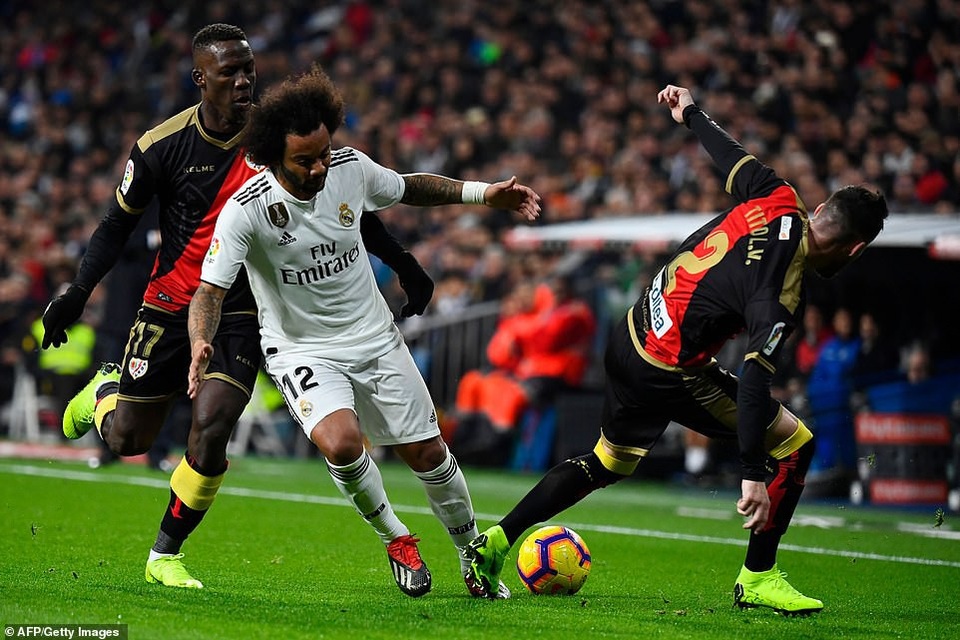 Đánh bại Vallecano, Real Madrid lọt vào top 3 La Liga - 4
Marcelo đã có một trận đấu đầy hiệu quả