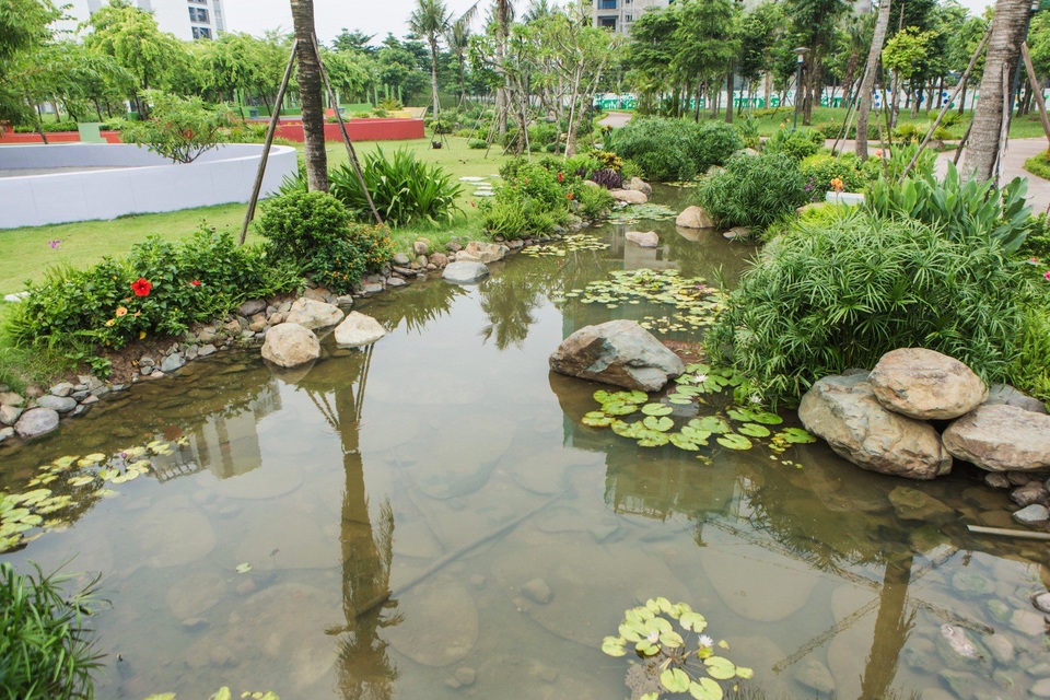 Làn sóng đổi nhà tập thể cũ sang khu đô thị mới hiện đại - 1 Người già và trẻ nhỏ cần không gian sinh hoạt đa dạng để gắn kết cộng đồng