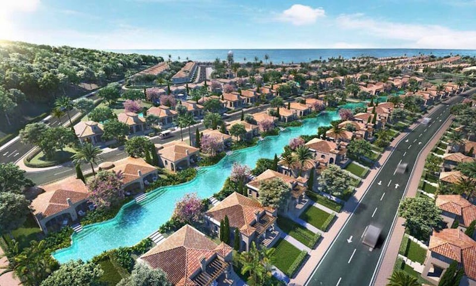 Thêm "món ngon" để lựa chọn tại một dự án ở Mũi Né Phan Thiết - 1 Nhân dịp ra mắt mẫu biệt thự hồ bơi dài, khách quan tâm sẽ nhận nhiều ưu đãi hấp dẫn như: thanh toán đợt đầu từ 2 tỷ, hỗ trợ lãi suất đến sau khi nhận biệt thự - tương đương 18 tháng, và cặp vé trải nghiệm đất nước Tây Ban Nha…