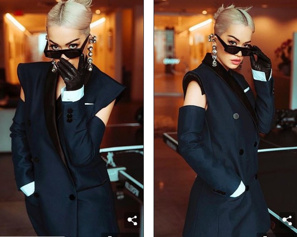 Rita Ora diện váy lạ mắt ra phố - 13