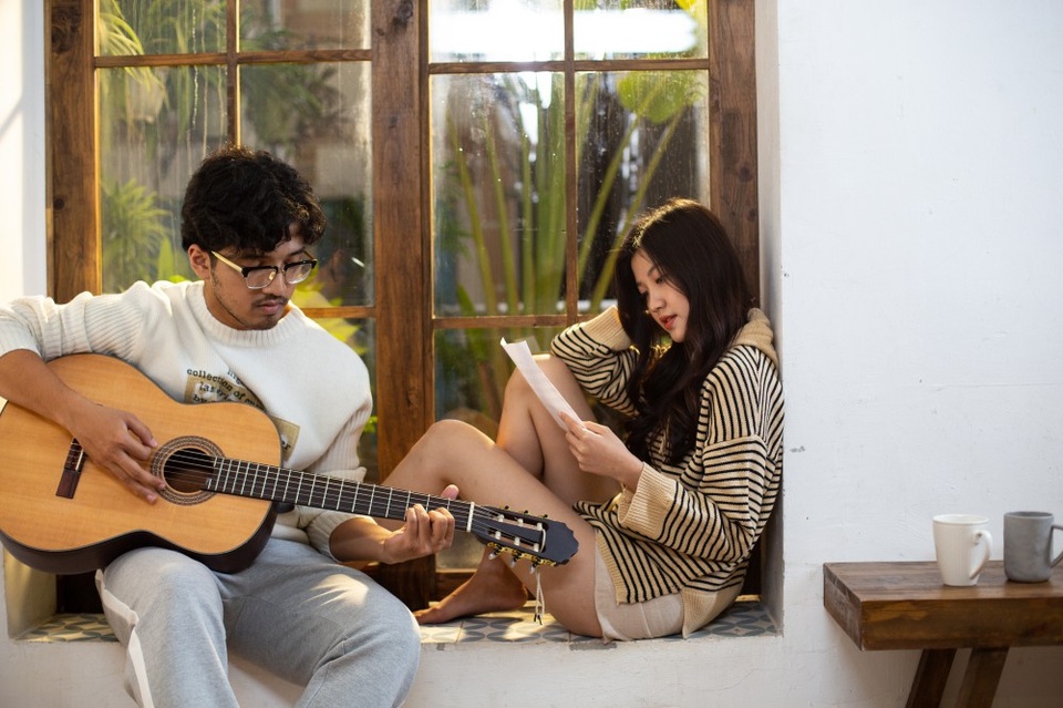 Quân Lee và Thanh Lương trong MV.