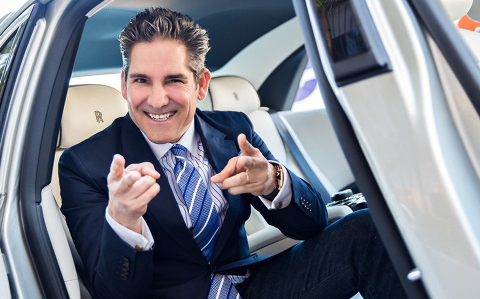 Bí quyết làm việc hơn 13 tiếng/ngày của triệu phú tự thân Grant Cardone - 1
Đại gia bất động sản, triệu phú tự thân Grant Cardone.
