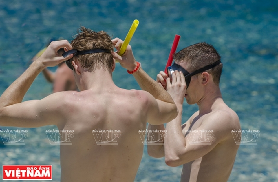 Khám phá vẻ đẹp hoang sơ của An Thới với dải san hô đẹp nhất Việt Nam - 3 Khám phá vẻ đẹp hoang sơ của An Thới với dải san hô đẹp nhất Việt Nam - 3