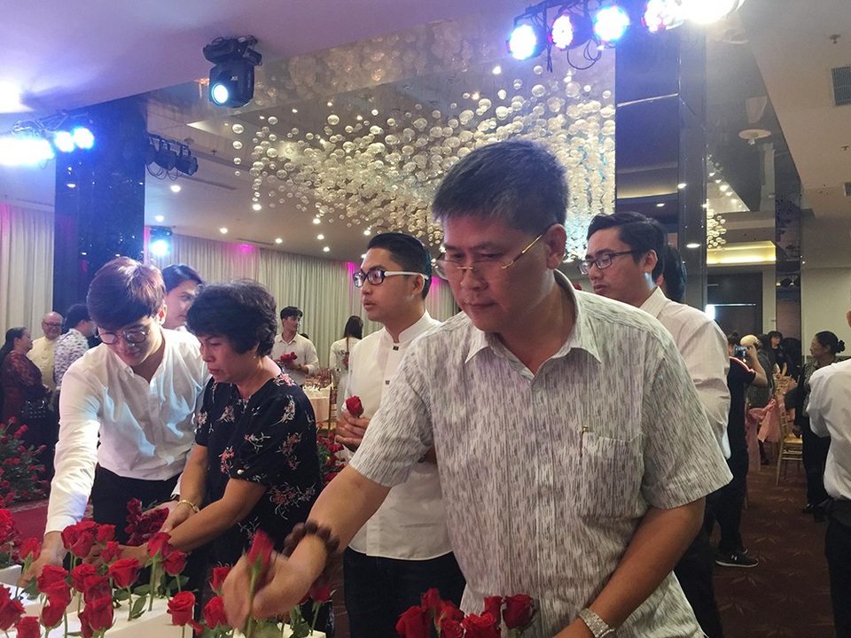 Lễ giỗ lần thứ 40 nghệ sĩ Thanh Nga tràn ngập hoa hồng - 14 Nghệ sĩ Thanh Sang