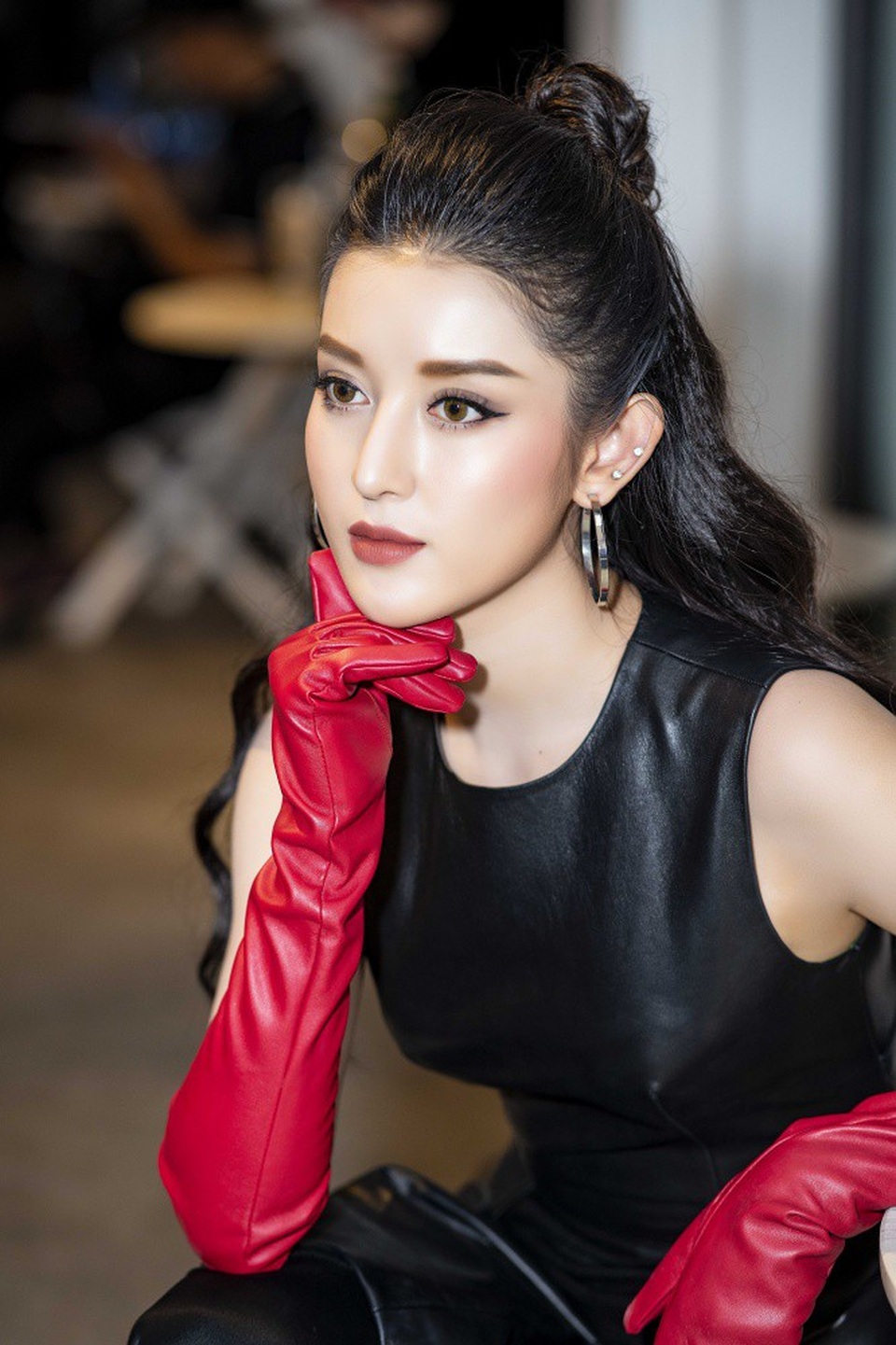 Á hậu Huyền My tiết lộ cô đang trong “cuộc chiến” mới về phong cách để tạo nên sự đột phá cho hình ảnh của mình trong thời gian tới, dần thoát khỏi phong cách bánh bèo, hiền dịu mà các nàng Hoa hậu, Á hậu thường hướng tới.