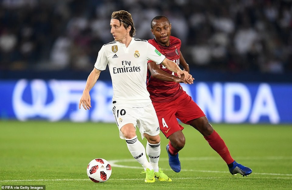 Bale lập hattrick, Real Madrid tiến vào chung kết FIFA Club World Cup - 3
Modric tiếp tục để lại sự yên tâm ở khu vực giữa sân