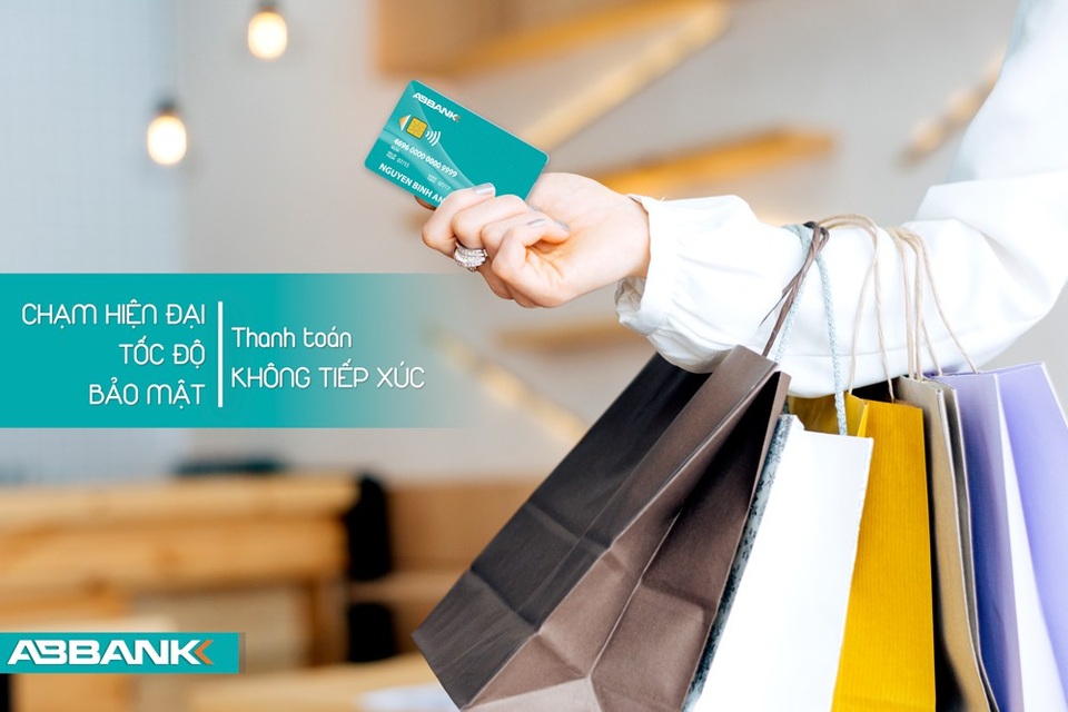 ABBANK ra mắt dòng thẻ quốc tế contactless - 2 ABBANK ra mắt dòng thẻ quốc tế contactless - 2