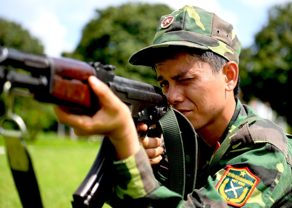 Khổ luyện ở Ba mốt - Ảnh 3.