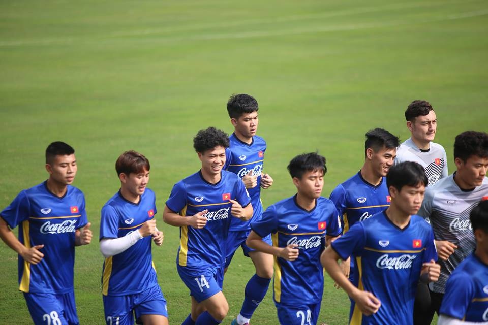 Đội tuyển Việt Nam hăng say tập luyện sau chức vô địch AFF Cup 2018 - Ảnh 5. Đội tuyển Việt Nam hăng say tập luyện sau chức vô địch AFF Cup 2018 - Ảnh 5.