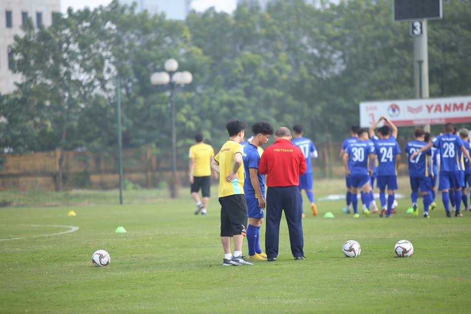 Đội tuyển Việt Nam hăng say tập luyện sau chức vô địch AFF Cup 2018 - Ảnh 3. Đội tuyển Việt Nam hăng say tập luyện sau chức vô địch AFF Cup 2018 - Ảnh 3.