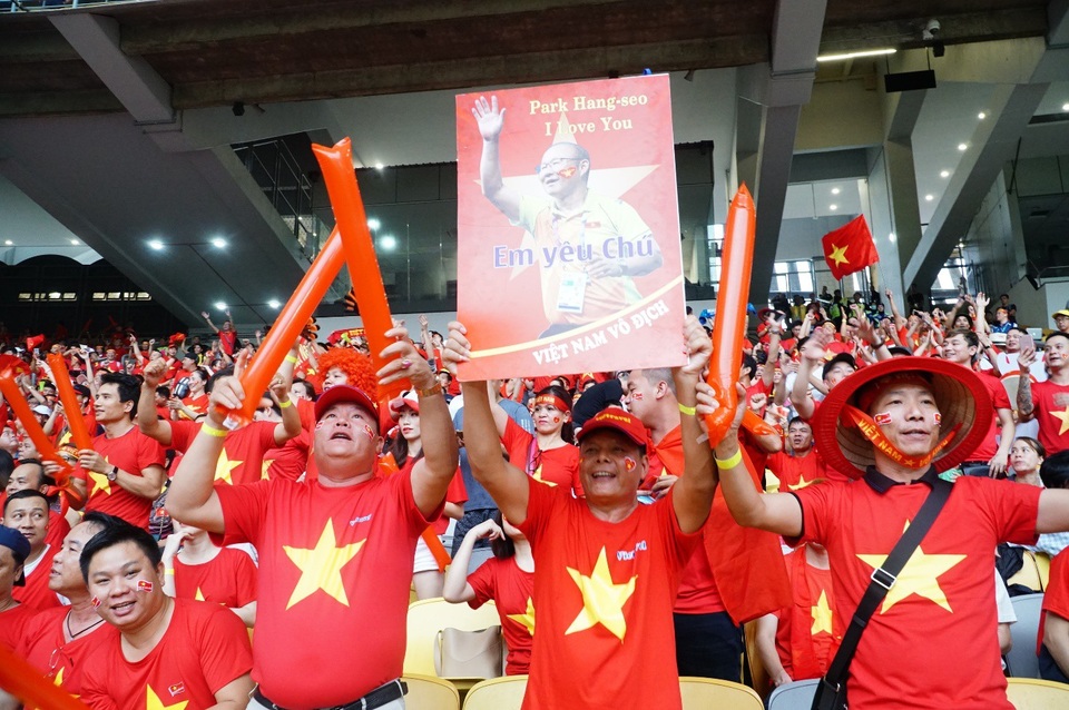 Hãng lữ hành vinh dự lần thứ 4 liên tiếp đạt giải “Thương hiệu quốc gia” - Ảnh 2. Hãng lữ hành vinh dự lần thứ 4 liên tiếp đạt giải “Thương hiệu quốc gia” - Ảnh 2.