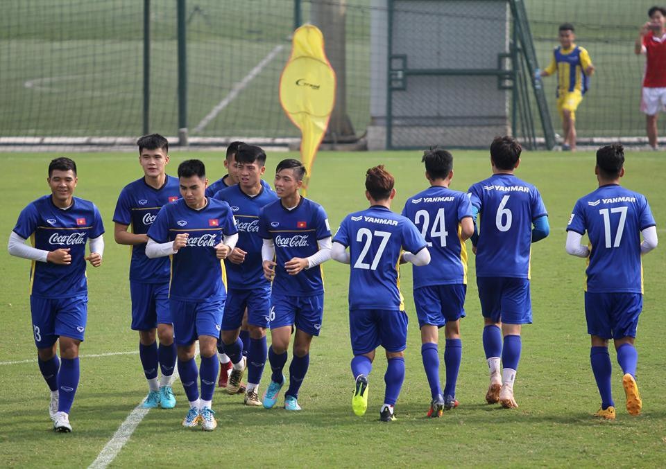 Đội tuyển Việt Nam hăng say tập luyện sau chức vô địch AFF Cup 2018 - Ảnh 1. Đội tuyển Việt Nam hăng say tập luyện sau chức vô địch AFF Cup 2018 - Ảnh 1.