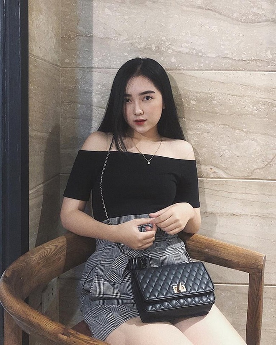 Hội bạn gái tin đồn cứ lộ diện là gây sốt của tuyển Việt Nam - Ảnh 18. Hội bạn gái tin đồn cứ lộ diện là gây sốt của tuyển Việt Nam - Ảnh 18.