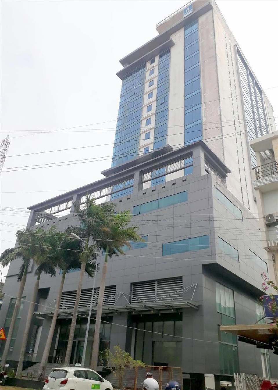 Bông hồng vàng Thuận Thảo, trùm khét tiếng Trầm Bê: Thê thảm bị siết nợ - Ảnh 3. Bông hồng vàng Thuận Thảo, trùm khét tiếng Trầm Bê: Thê thảm bị siết nợ - Ảnh 3.