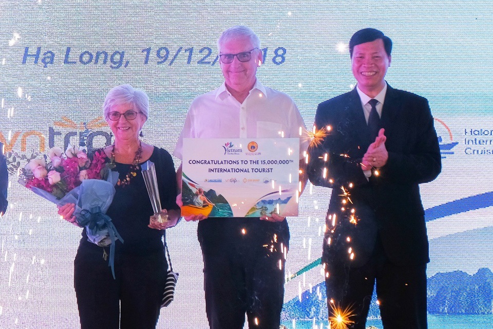 Lữ hành Saigontourist tiếp tục được công nhận là Thương hiệu Quốc gia 2018 - Ảnh 3.
