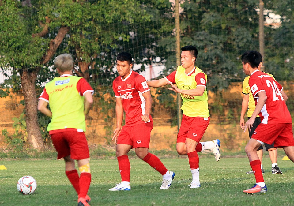 Quang Hải trở lại tập luyện cùng đội tuyển Việt Nam - Ảnh 13. Quang Hải trở lại tập luyện cùng đội tuyển Việt Nam - Ảnh 13.