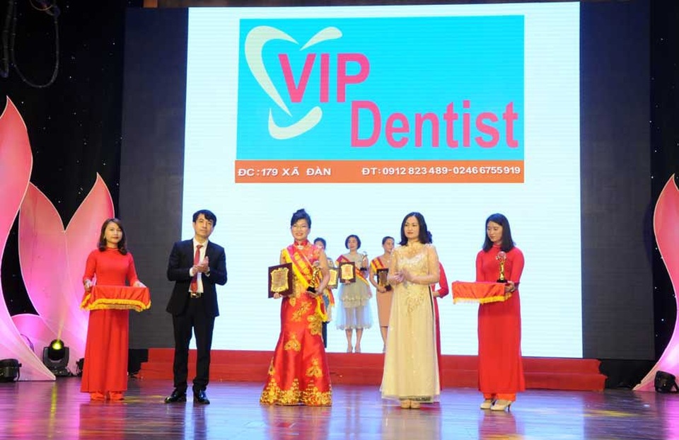 Cùng sao Việt ‘Rạng rỡ nụ cười xinh - Rinh iPhone XS Max’ - Ảnh 1.