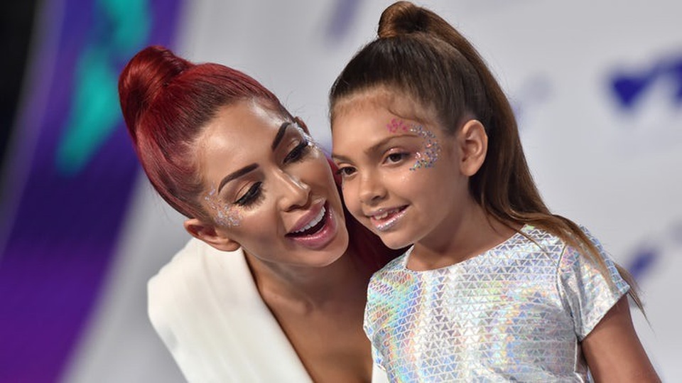 Farrah Abraham khoe vòng một dao kéo - Ảnh 10. Farrah Abraham khoe vòng một dao kéo - Ảnh 10.