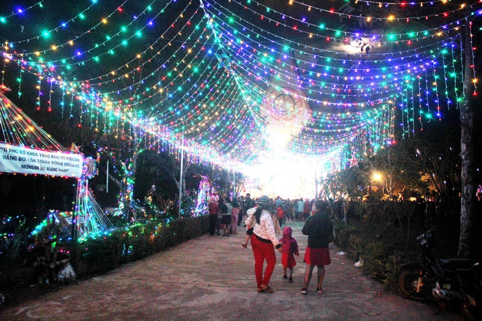 Độc đáo những “siêu phẩm” đón Giáng sinh - Ảnh 15. Độc đáo những “siêu phẩm” đón Giáng sinh - Ảnh 15.