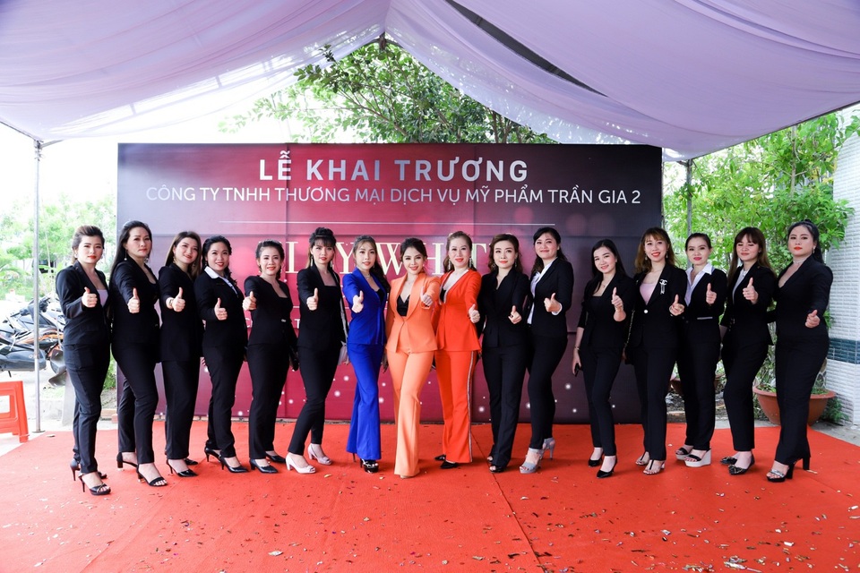 Trần Gia 2 chính thức khai trương công ty tại miền Tây - Ảnh 2. Trần Gia 2 chính thức khai trương công ty tại miền Tây - Ảnh 2.