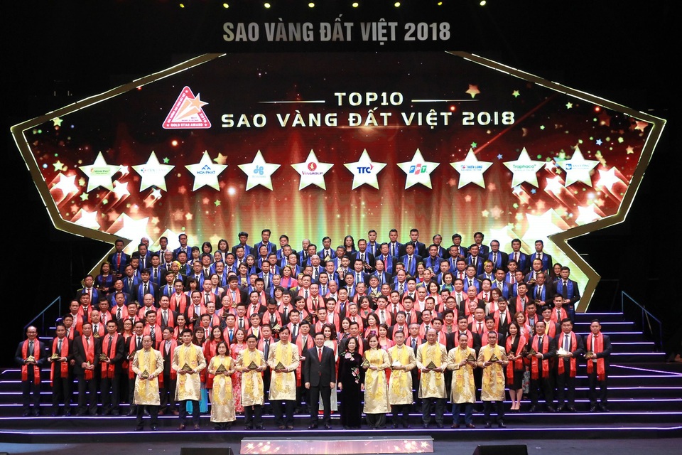 Hòa Phát lọt Top 10 Sao Vàng Đất Việt 2018 - Ảnh 1. Hòa Phát lọt Top 10 Sao Vàng Đất Việt 2018 - Ảnh 1.