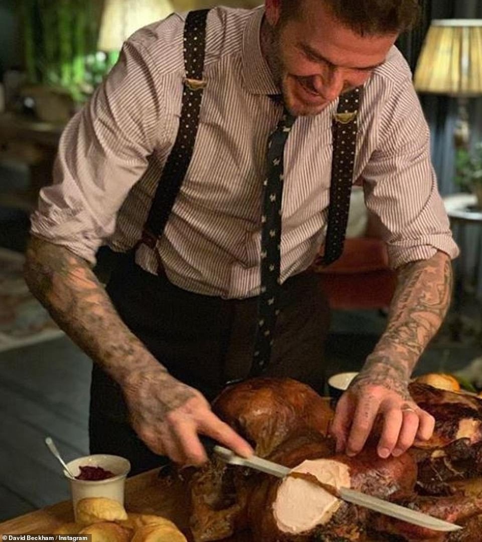 Giáng sinh đầm ấm của gia đình Beckham - Ảnh 8. Giáng sinh đầm ấm của gia đình Beckham - Ảnh 8.
