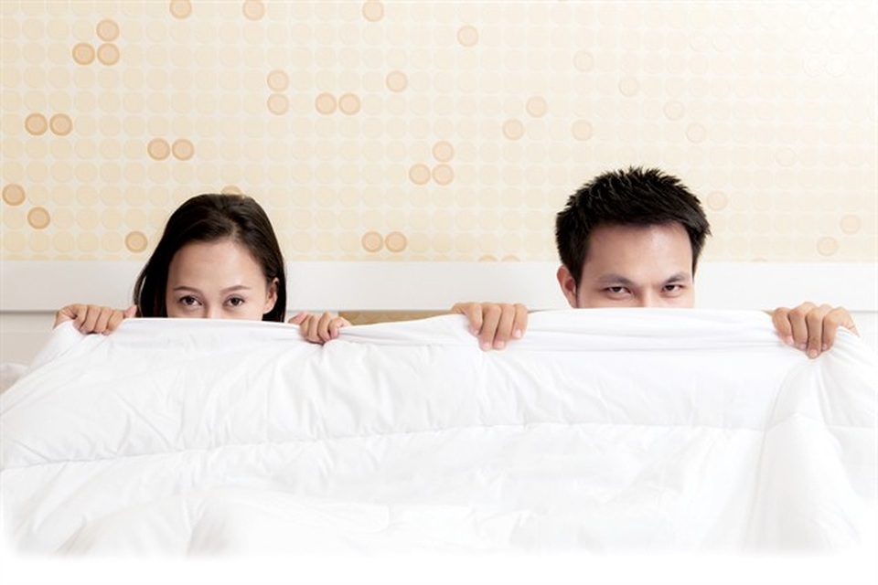 Chán nản vì vợ quá đoan chính trong chuyện phòng the - Ảnh 2. Chán nản vì vợ quá đoan chính trong chuyện phòng the - Ảnh 2.
