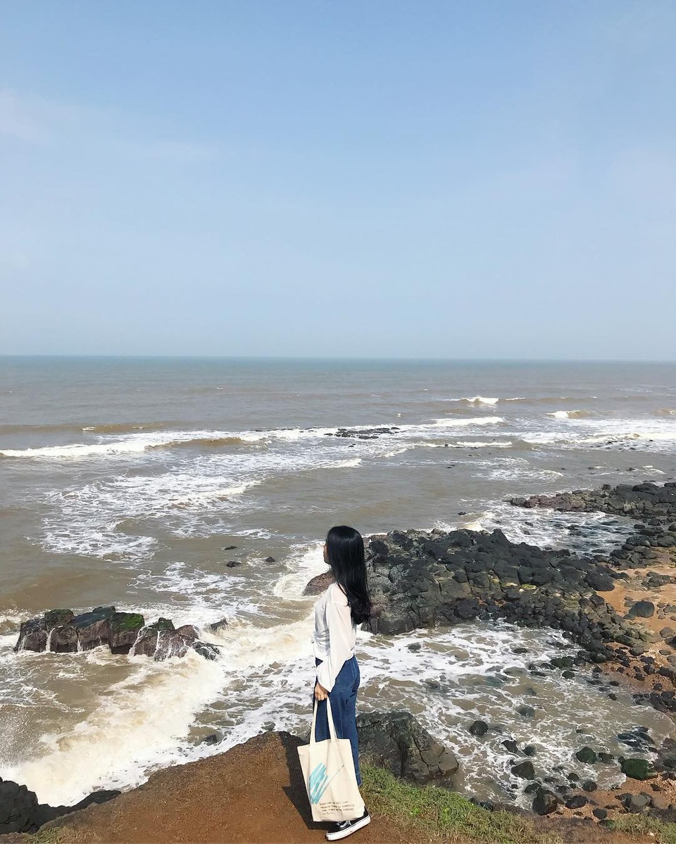 Tết Dương lịch, bạn trẻ ngỡ ngàng với điểm check-in đẹp như trời Âu tại miền Trung - Ảnh 2. Tết Dương lịch, bạn trẻ ngỡ ngàng với điểm check-in đẹp như trời Âu tại miền Trung - Ảnh 2.