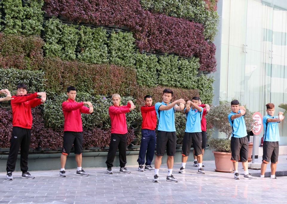 Đội tuyển Việt Nam thư giãn sau hành trình dài tới Qatar - Ảnh 7. Đội tuyển Việt Nam thư giãn sau hành trình dài tới Qatar - Ảnh 7.