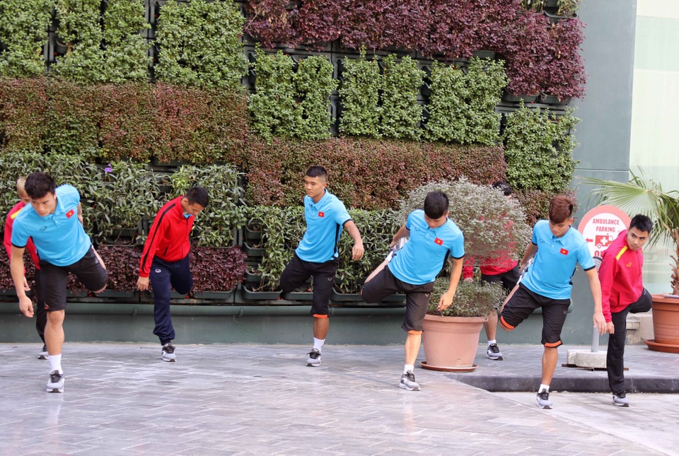 Đội tuyển Việt Nam thư giãn sau hành trình dài tới Qatar - Ảnh 9. Đội tuyển Việt Nam thư giãn sau hành trình dài tới Qatar - Ảnh 9.