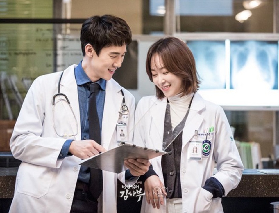 Con gái chủ động cầm cưa cần biết dấu hiệu khi chàng “bật đèn xanh“ - Ảnh 2. Con gái chủ động cầm cưa cần biết dấu hiệu khi chàng “bật đèn xanh“ - Ảnh 2.