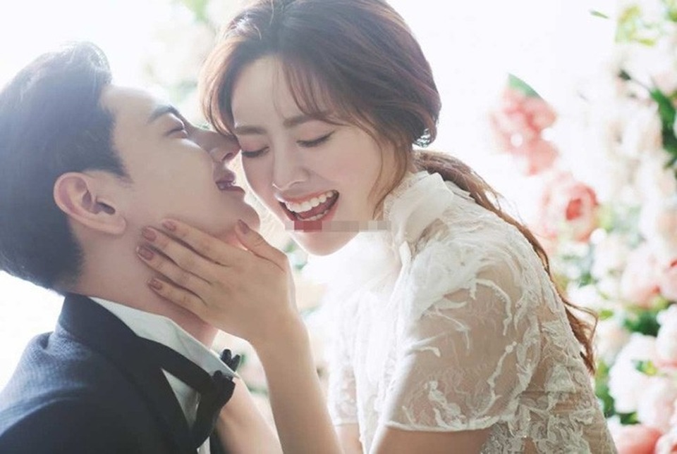 Con gái chủ động cầm cưa cần biết dấu hiệu khi chàng “bật đèn xanh“ - Ảnh 3. Con gái chủ động cầm cưa cần biết dấu hiệu khi chàng “bật đèn xanh“ - Ảnh 3.