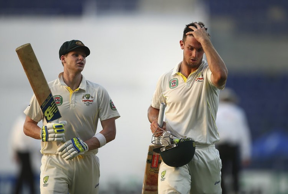 Nadella từng muốn trở thành một tay chơi bóng chày chuyên nghiệp khi còn là một cậu bé, và thường xuyên chơi môn thể thao này ở trường. Nhưng rồi Nadella dần nhận thấy rằng niềm đam mê khoa học và công nghệ của anh thậm chí còn mãnh liệt hơn so với thể thao.