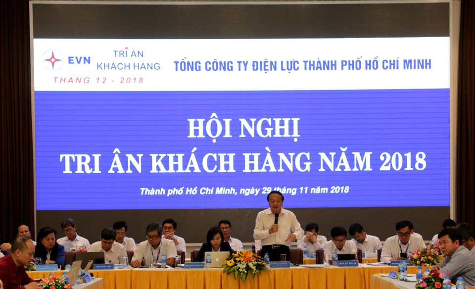 EVN triển khai thực hiện “Tháng tri ân khách hàng" - 1 EVN triển khai thực hiện “Tháng tri ân khách hàng" - 1