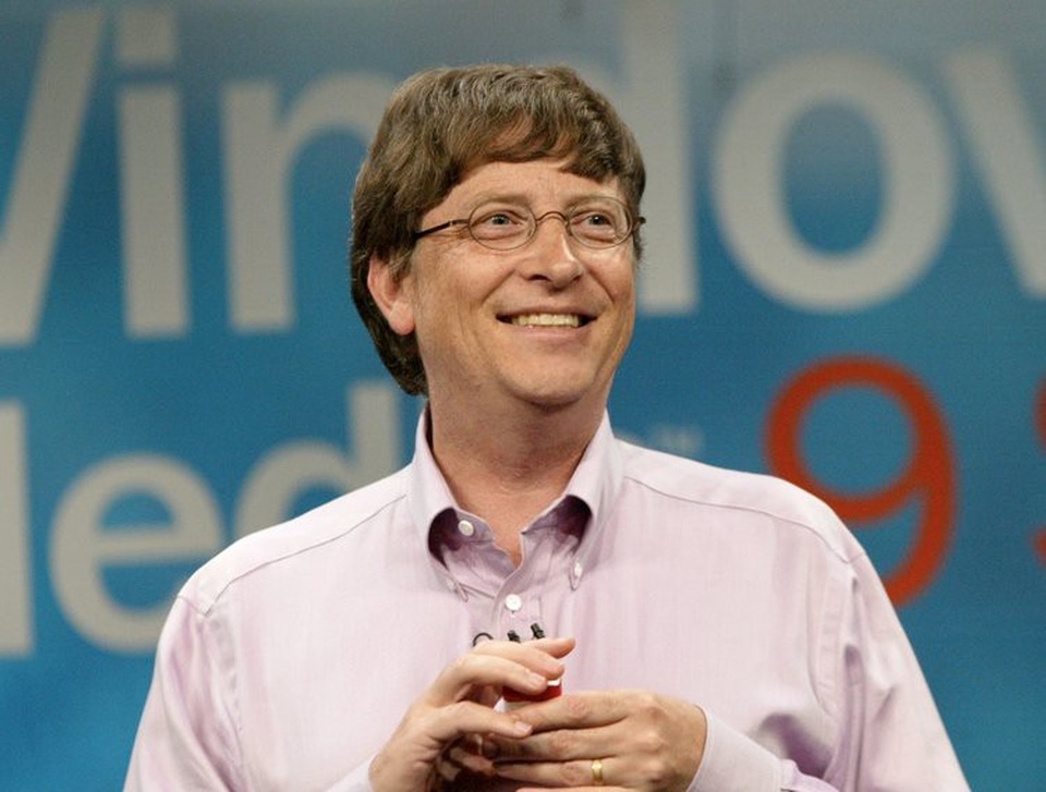 Mãi tới năm 1992, Nadella mới gia nhập Microsoft. Vào thời điểm đó, người sáng lập Bill Gates vẫn nắm giữ chiếc ghế CEO, và hệ điều hành Windows chỉ vừa mới bắt đầu hành trình thống trị thế giới.